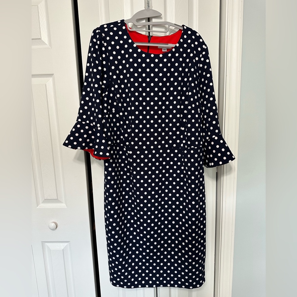 Shelby & Palmer Women's Navy/White PolkaDot Dress,
3/4 Sleeves w/Ruffles Sz 18W